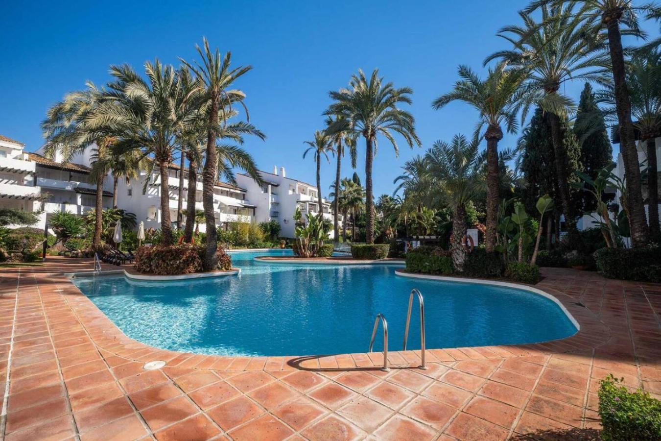 3 Bedroom Retreat Puente Apartment Marbella